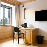 Restaurant Les Jardins De Sophie Hotel 4*