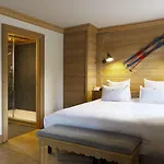 Restaurant Les Jardins De Sophie Hotel 4*