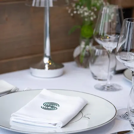 Ξενοδοχείο Restaurant Les Jardins De Sophie 4*