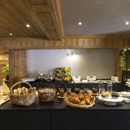 Restaurant Les Jardins De Sophie 4*