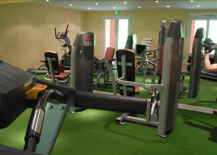 Hotel Les Jardins De Sophie 4*