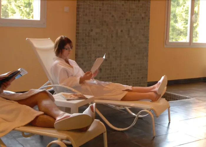 Les Jardins De Sophie Hotel 4*